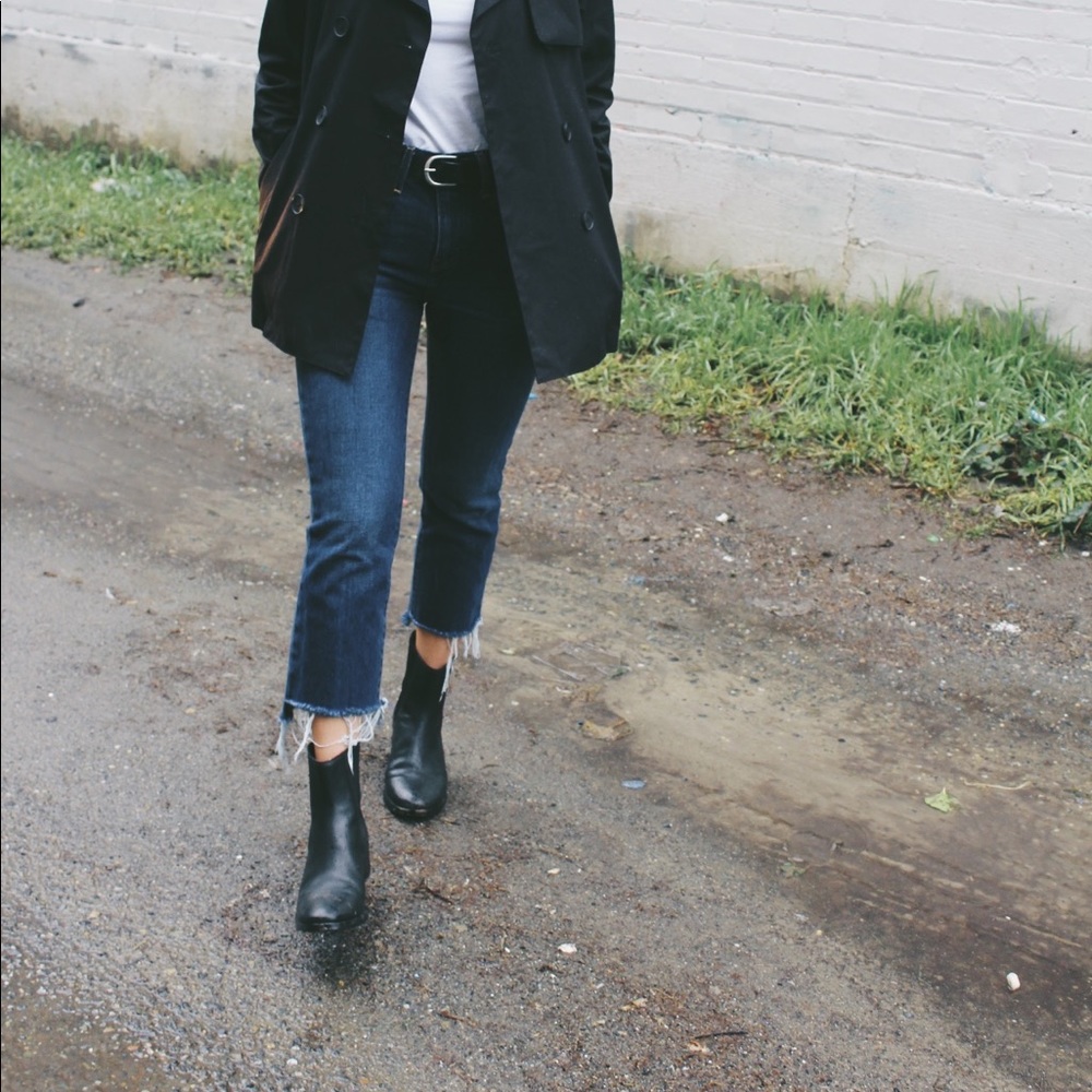 Levi’s flare ripped hem jeans